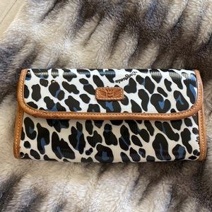 Consuela clutch wallet